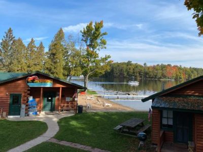 Pickerel Point Resort