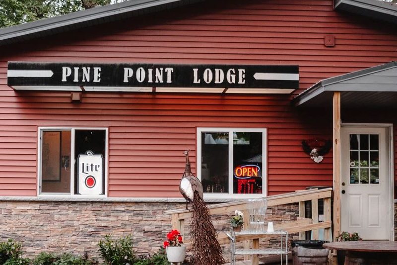 Pine Point Lodge