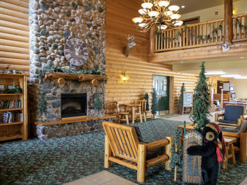 Deer Valley Lodge