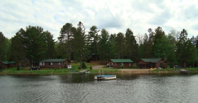 Lost Land Lake Lodge